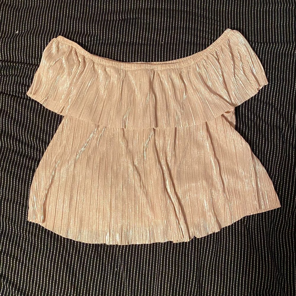 OFF THE SHOULDER BLOUSE METALLIC PINK